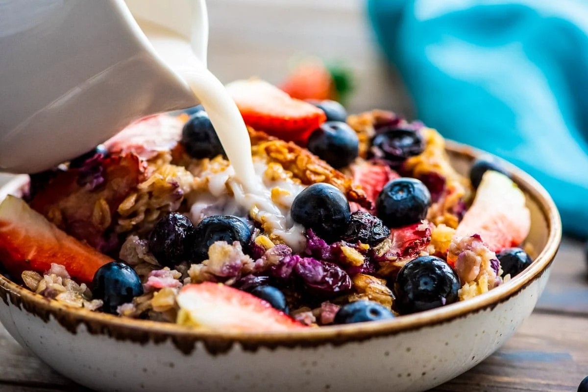 mixed-berry-oatmeal-recipe